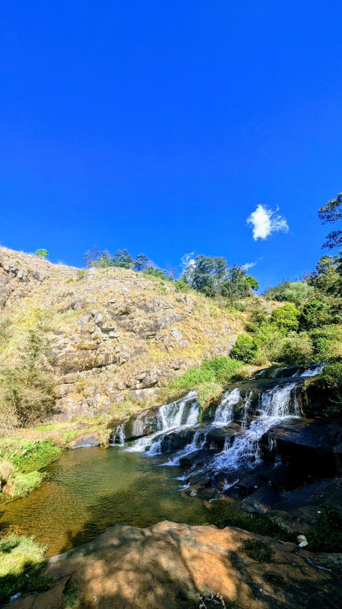 Valley View Inn, โกตากิริ ภายนอก รูปภาพ